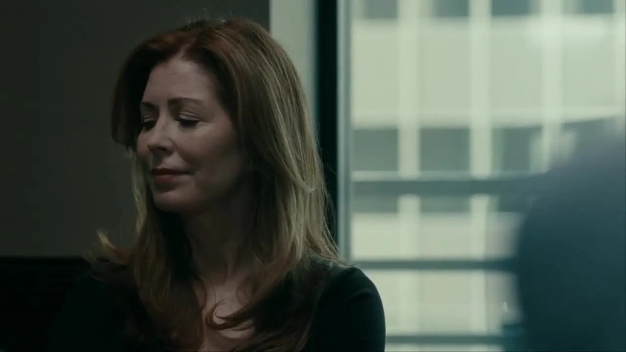 E23
