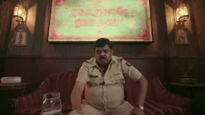 Cena do episódio 6 de Um Contador no Mundo do Crime