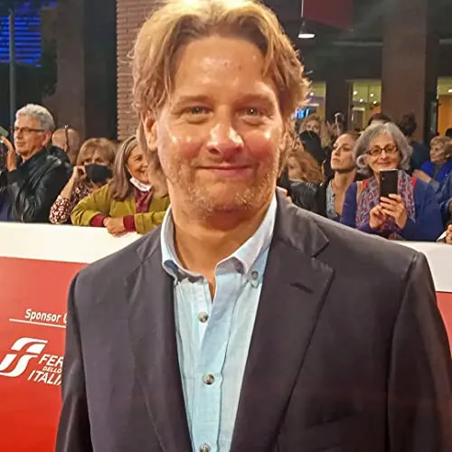 James Longshore