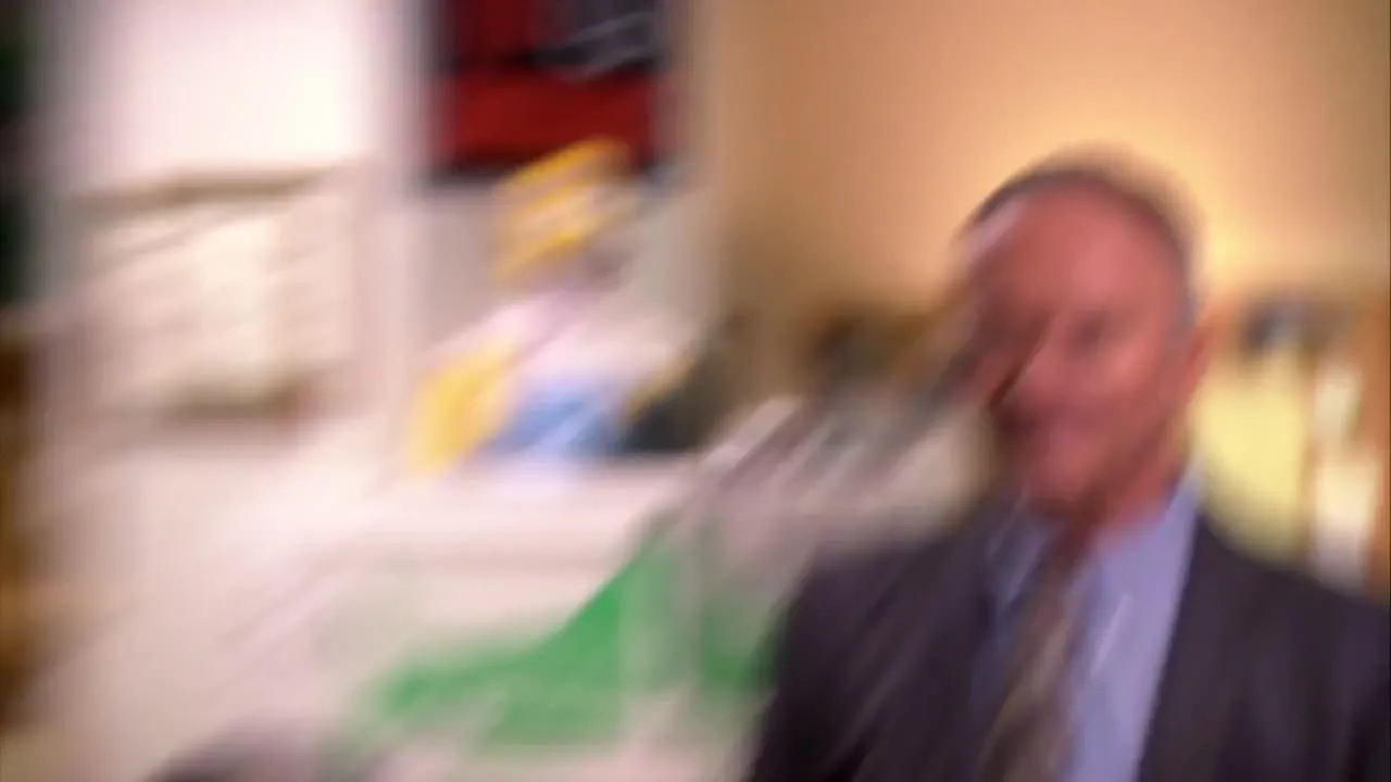 E4