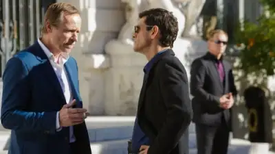 Crossing Lines-E6