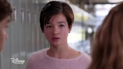 E9.She's Turning Into You