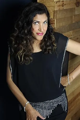 Suzanne Coy