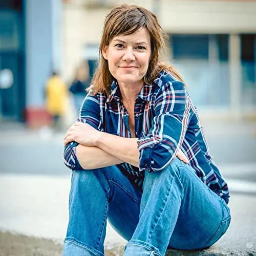 Renée Hackett