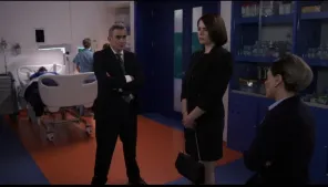 Cena do episódio 94 de Senhor dos Céus