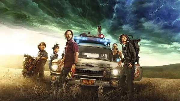 Movie Poster: Ghostbusters: Mais Além