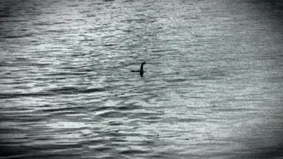 Grandes Mistérios da História com Laurence Fishburne-E1.The Loch Ness Monster