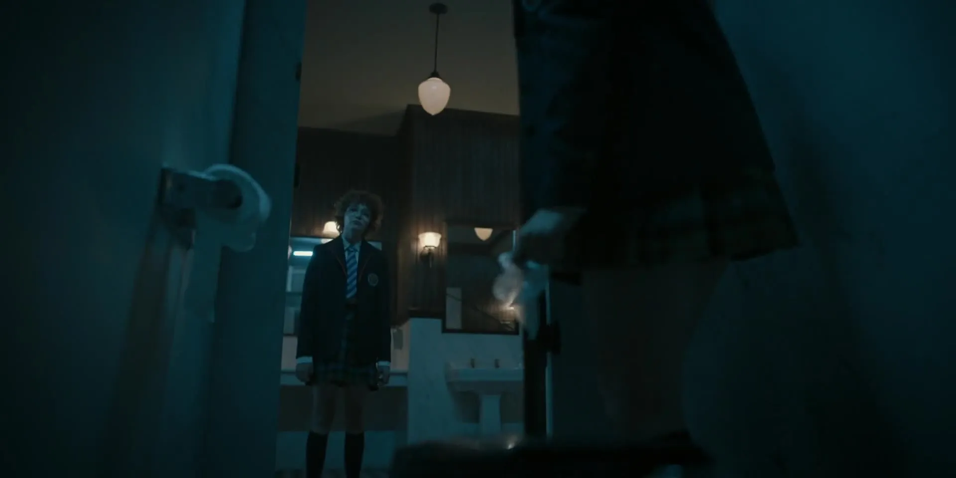 E5.Doll on Doll