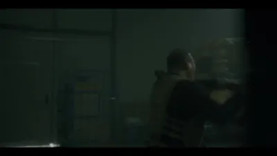 Uma Loja Para Assassinos-E4