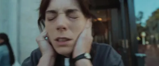 E3