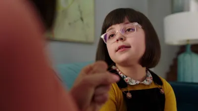 Gabby Duran: Babá de Aliens-E11.Wesley Jr.
