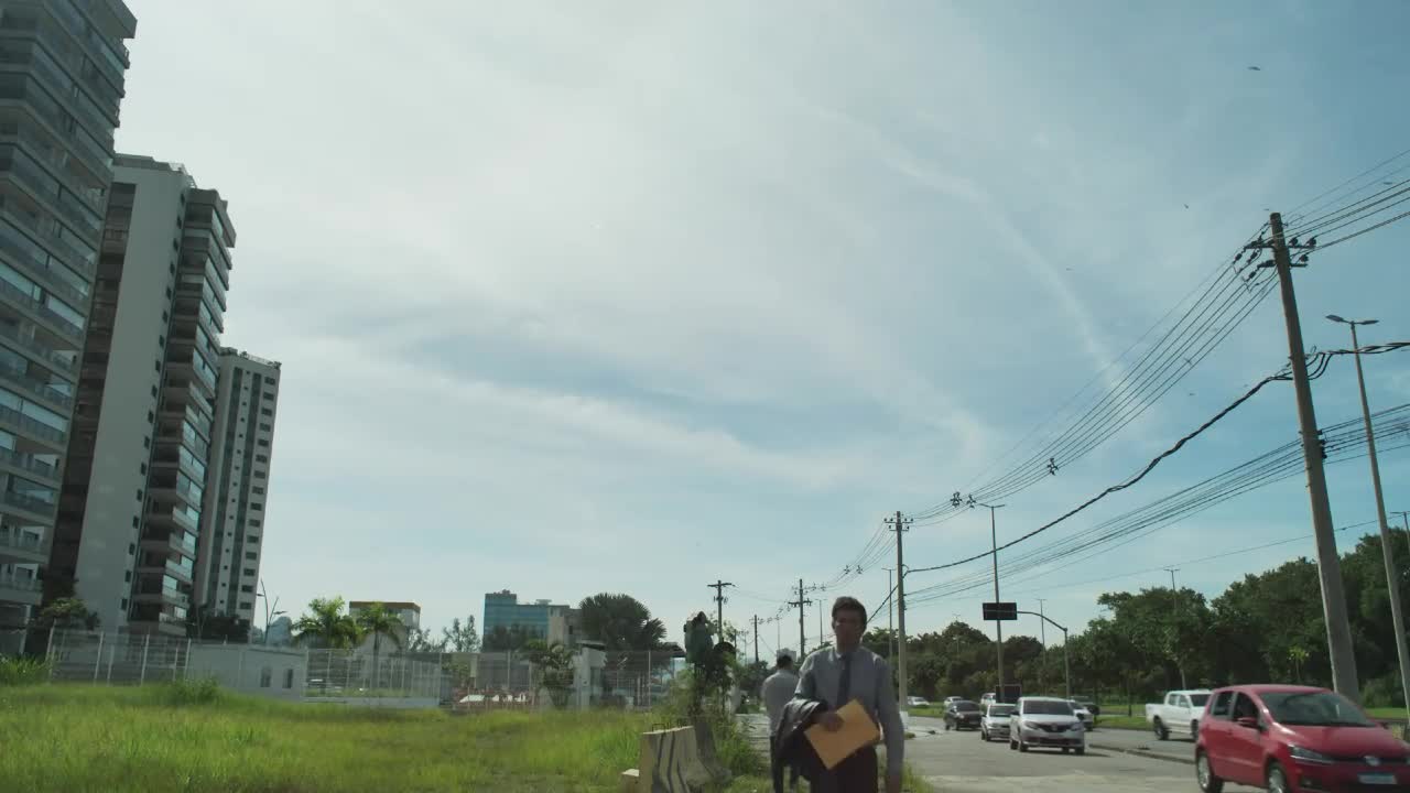 Os Outros Episódio 2
