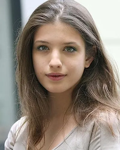 Anya Chipovskaya