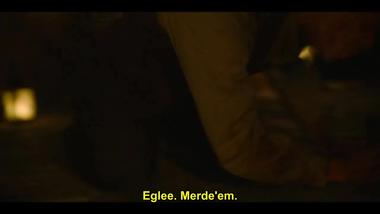 E8