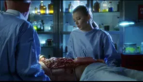 Cena do episódio 7 de CSI: Investigação Criminal