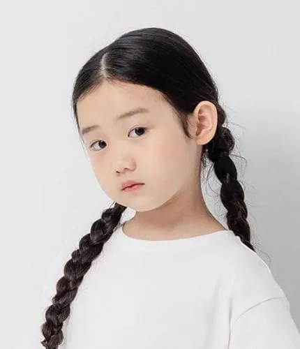 Nina Ye