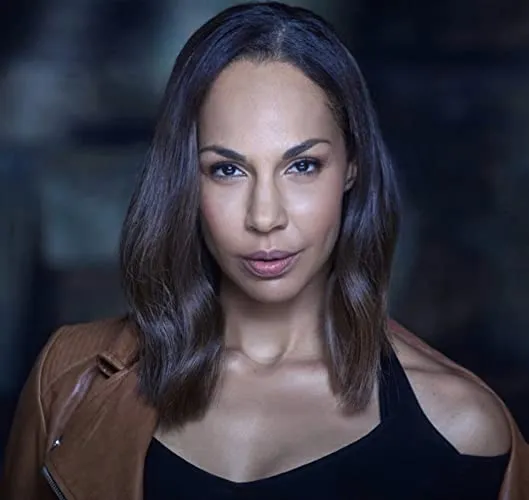 Amanda Brugel