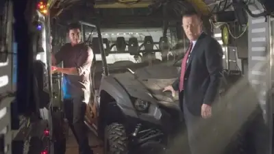 Scorpion: Serviço de Inteligência-E8