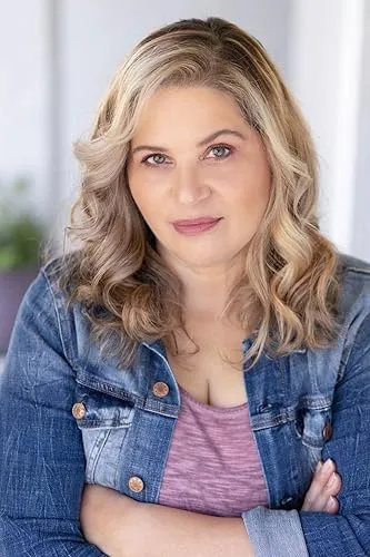 Leesa Castaneda