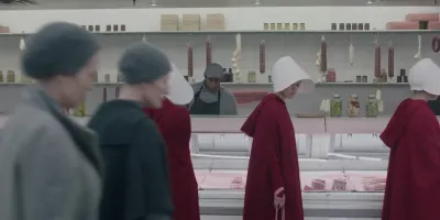 O Conto da Aia-E12.Sacrifice