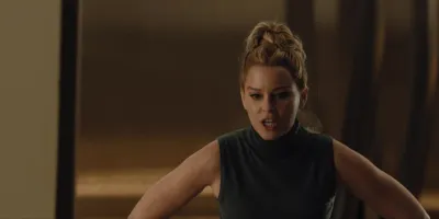 Uma Esposa em Miniatura-E8