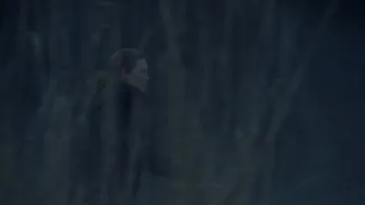 - Além de um Crime-E8
