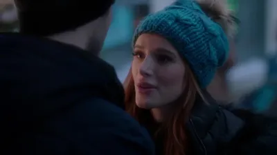 Famous in Love-E7.Guess Who's (Not) Coming to Sundance?