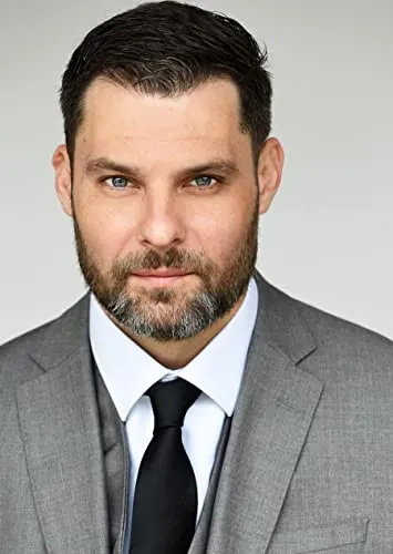 Eric Larsen