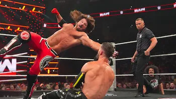 Raw-12 de maio de 2025