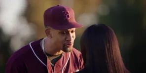 Cena do episódio 1 de All American: Novos Começos