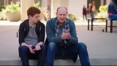 Life in Pieces: Uma Grande Família. Quatro Pequenas Histórias.-E1
