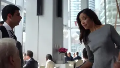 Suits-E6