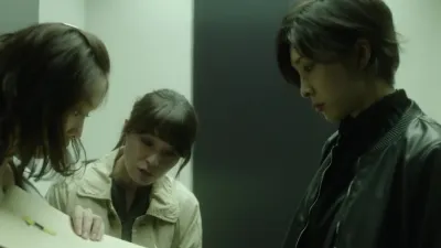 Miss Sherlock-E3.Lily of the Valley