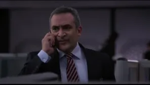 Cena do episódio 57 de Senhor dos Céus