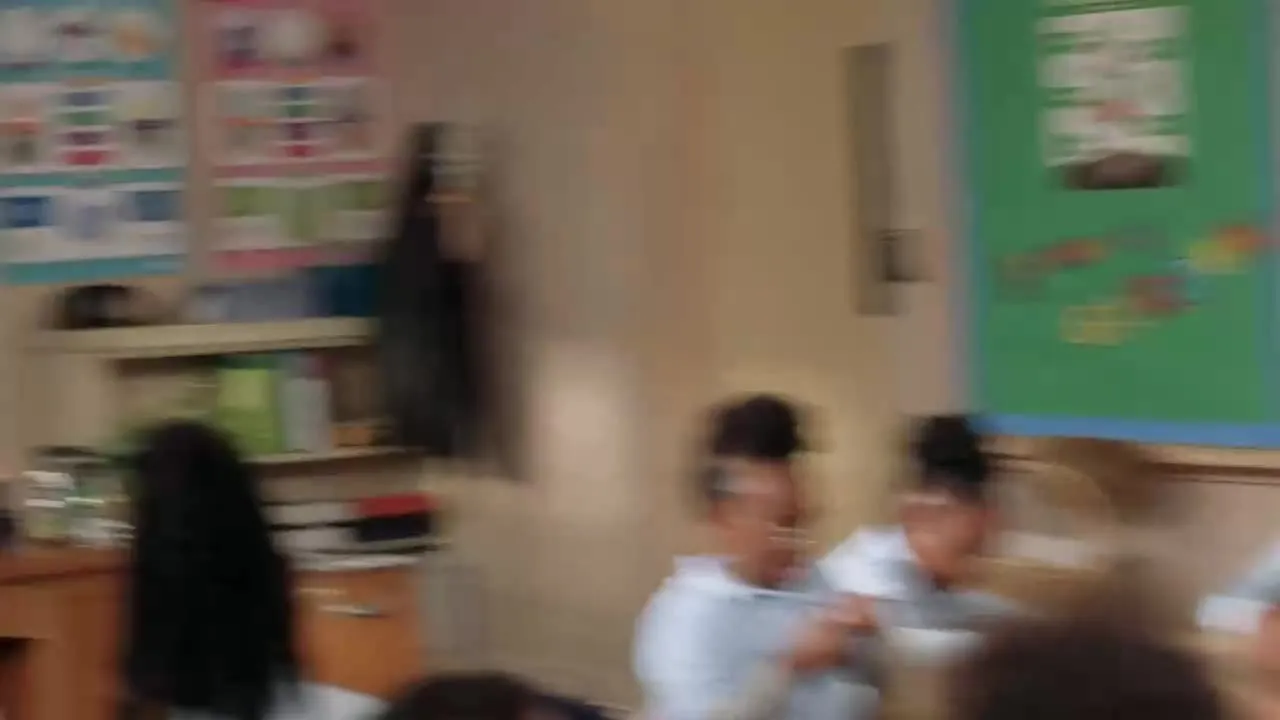 E4