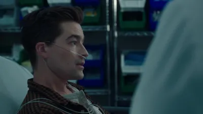 The Resident-E9.He'd Really Like to Put in a Central Line