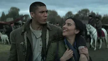 E1.Uma explosão chamuscante de luz
