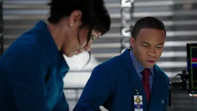 Bones 10x1