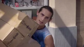 Cena do episódio 5 de Quem Segura a Minha Família?