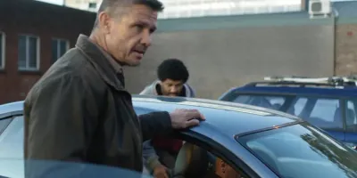Mr Inbetween-E5.Hard Worker