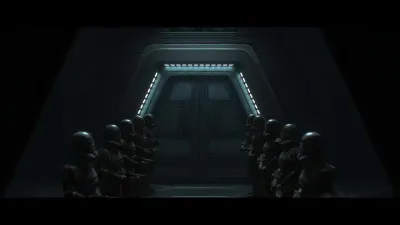 E4