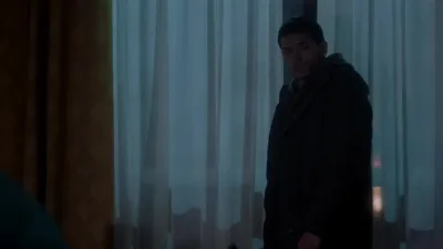 E10