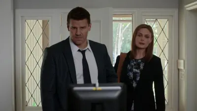 Bones-E4