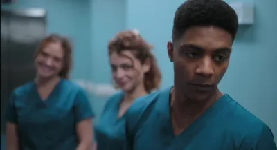 Sutura: A Vida por um Fio-E5