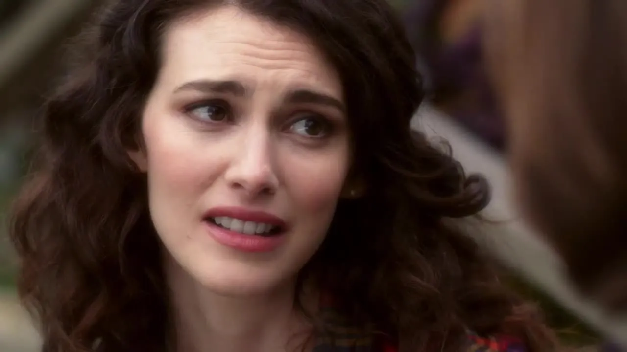 E9