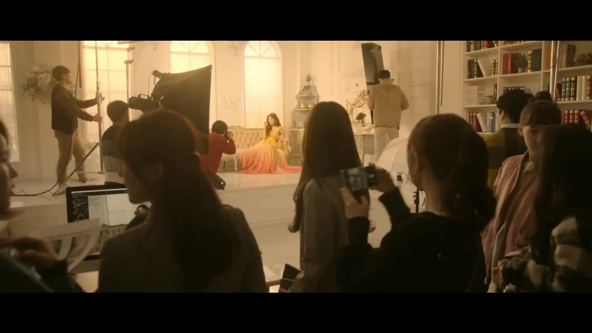 E4.Jeong Hoon and Ha Jin’s Deal