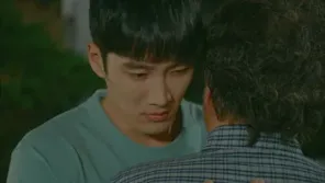 Cena do episódio 15 de Her Private Life