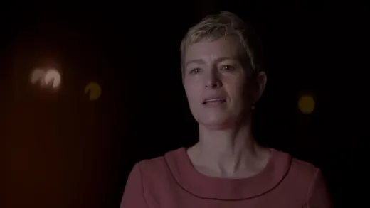 E1.Satan Comes to Salem