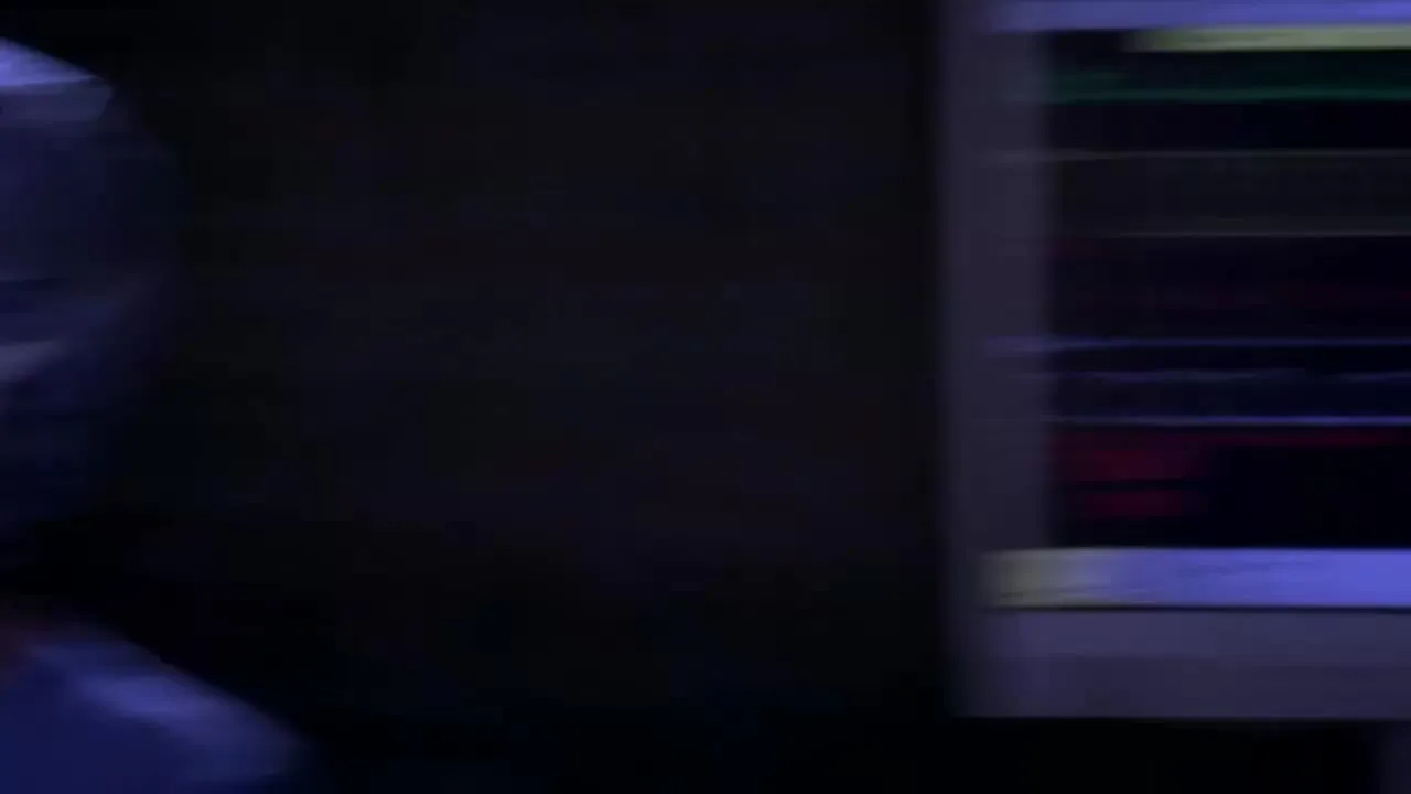 E9
