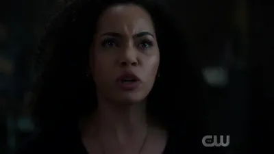 Charmed: Nova Geração-E12.You're Dead To Me